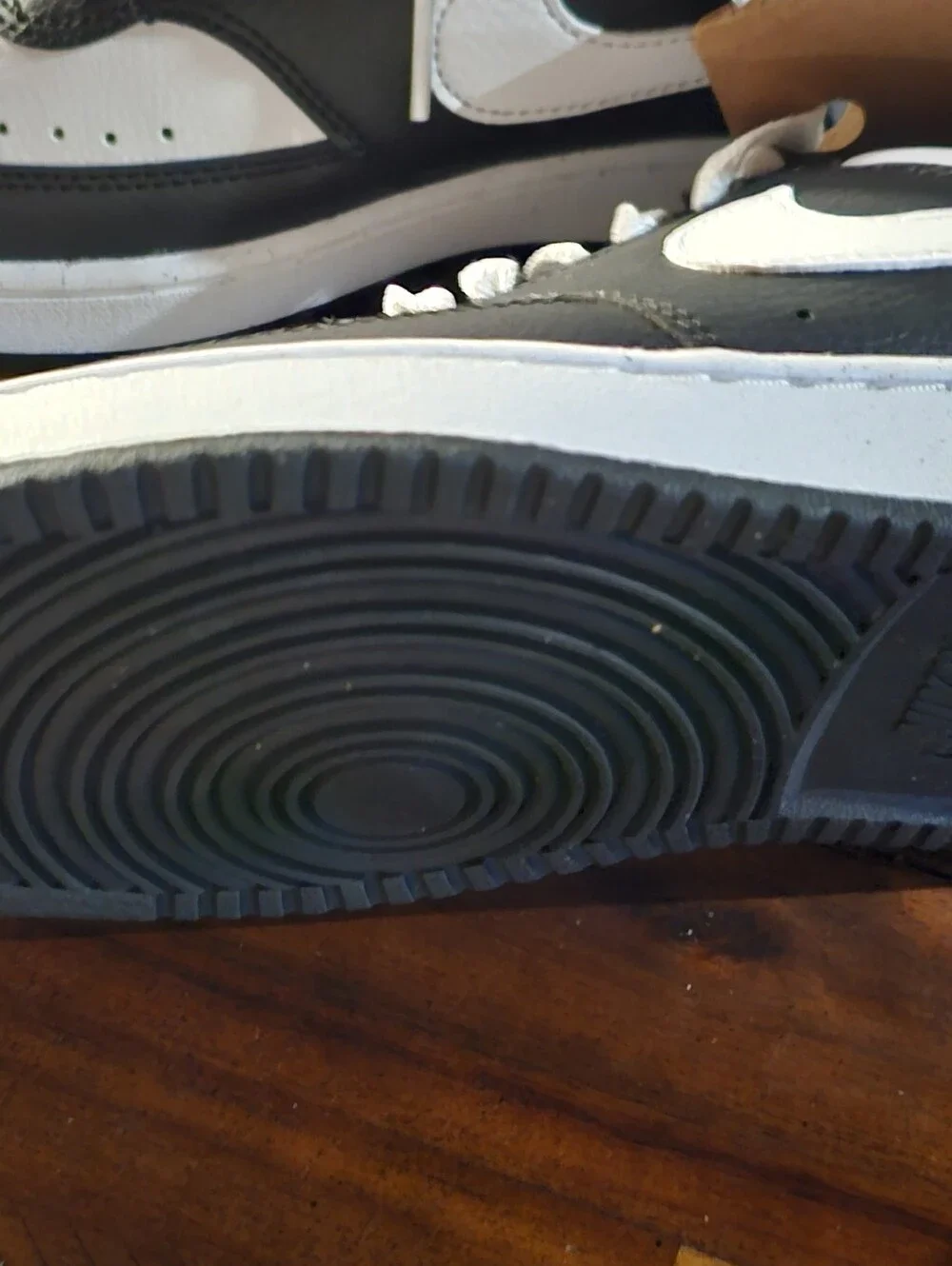 Brand New  Size 9 Nike Black and White Low-Top Sneakers
